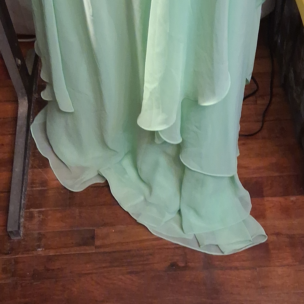 2 Cute Green Beaded Dress Size 6 - Picture 8 of 16